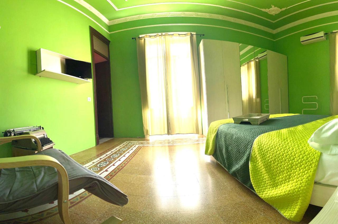 Boheme B&B Al Centro Di Палермо Экстерьер фото
