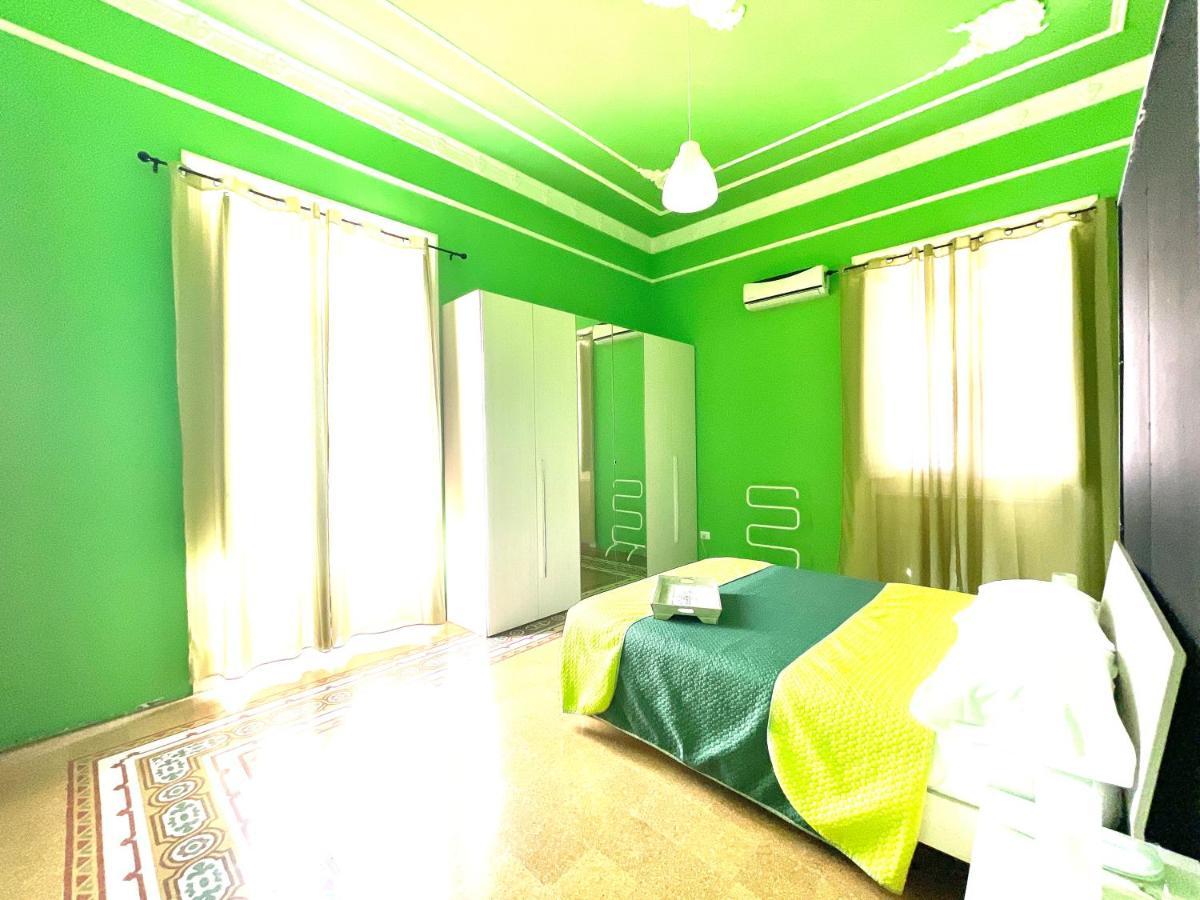 Boheme B&B Al Centro Di Палермо Экстерьер фото