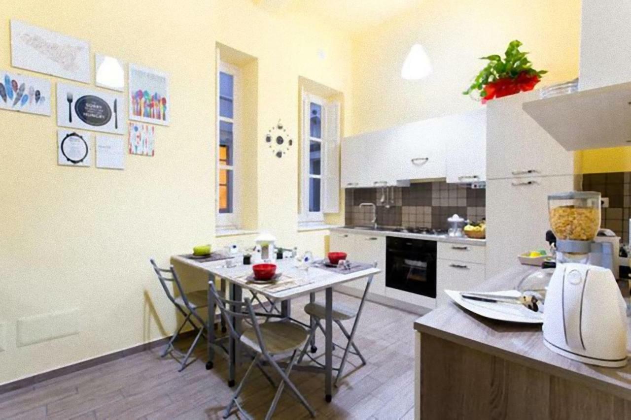 Boheme B&B Al Centro Di Палермо Экстерьер фото